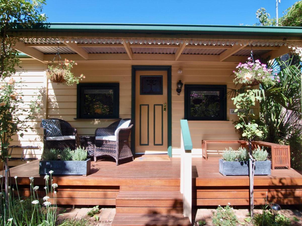 Tiffany'S Cottages Bright Bagian luar foto
