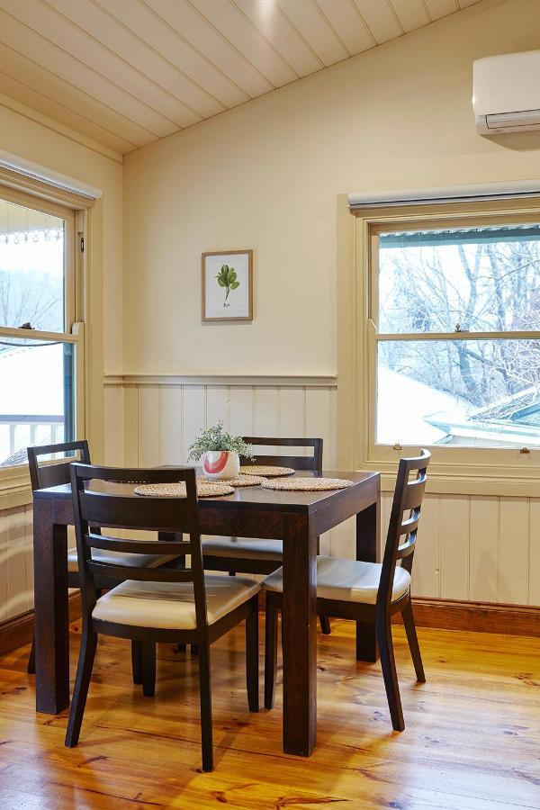 Tiffany'S Cottages Bright Bagian luar foto