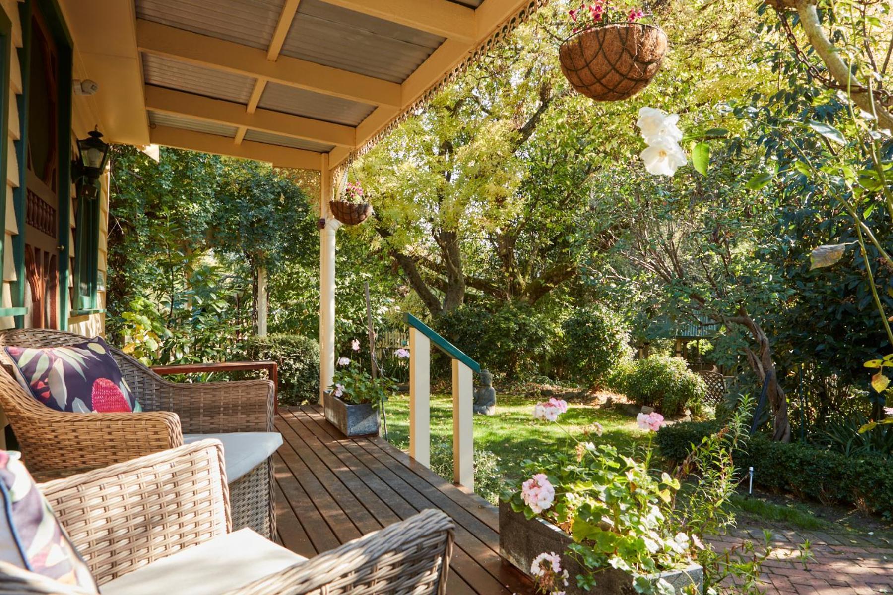 Tiffany'S Cottages Bright Ruang foto