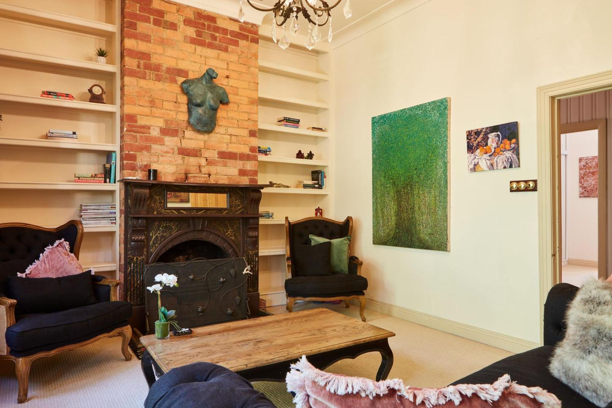 Tiffany'S Cottages Bright Bagian luar foto
